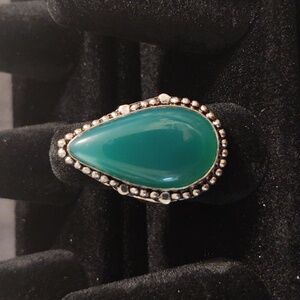 Green agate gemstone, ring size 7.25, silver plated